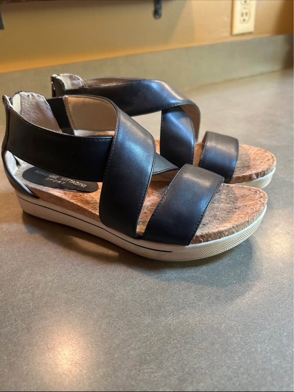 Adrienne Vittadini Black Cork Footbed Crossover Strap Sandals